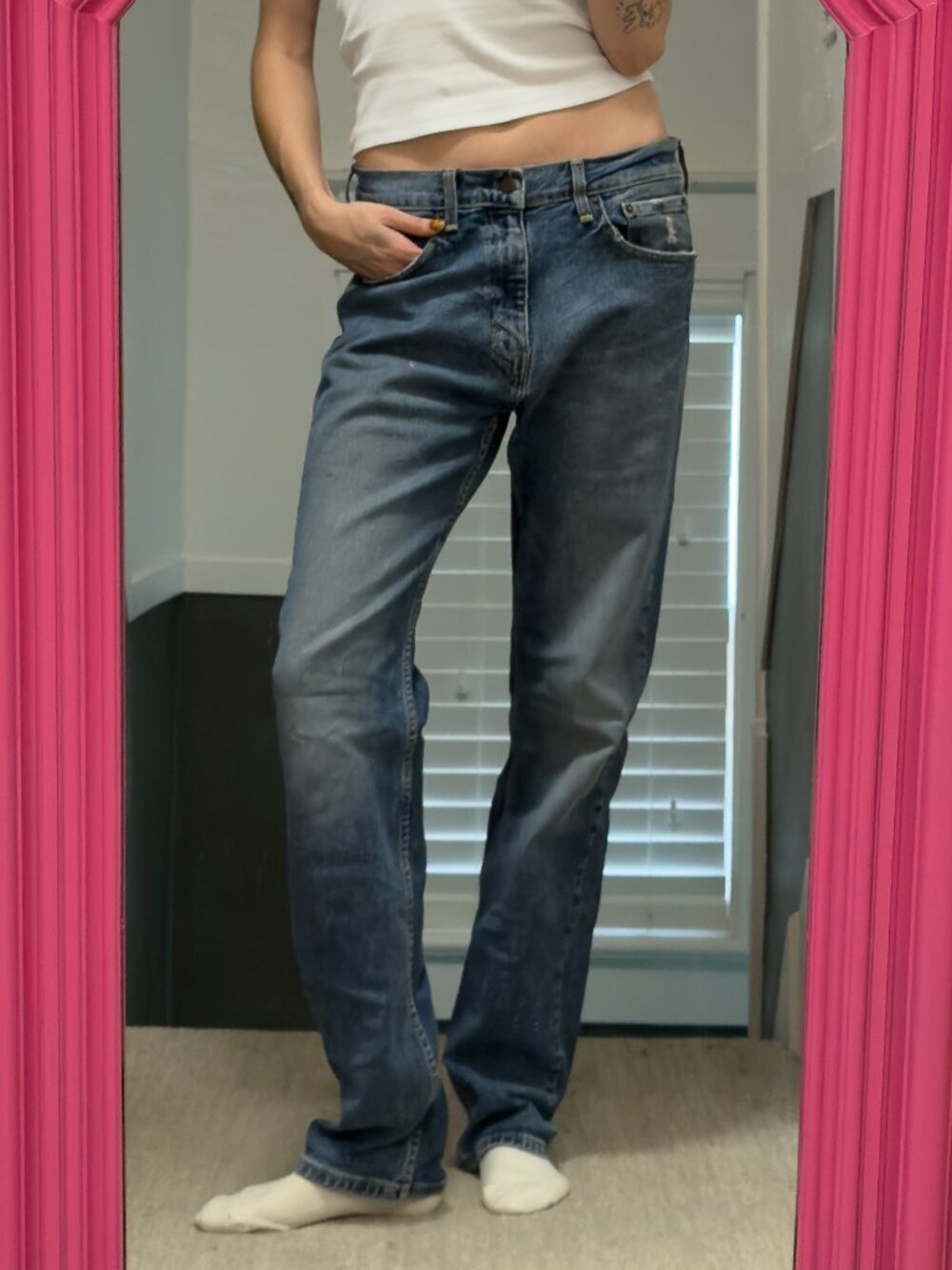 Levi’s 505 Regular Fit Jeans 33x34 Medium Wash Distressed
